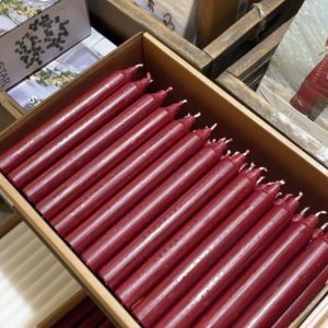 Rustikljus bordeaux kort 18 cm