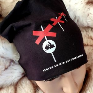 Beanie / Mössa – Skoter är min favoritårstid