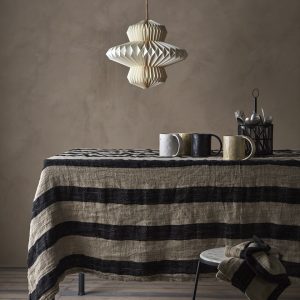 Bordsduk linne natur / svart bred rand 220 x 130 cm