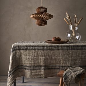 Bordsduk linne natur / svart rand 220 x 130 cm