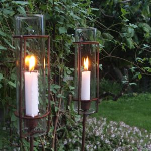 Eldvakt ljuslykta på pinne H 80 cm