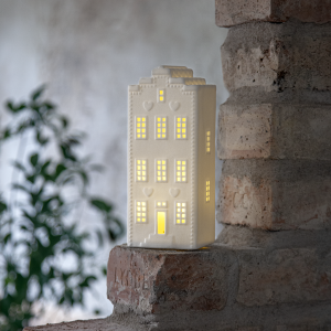 Ljushus / Kanalhus LED i vit keramik H 21 cm