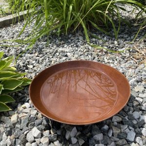 Rostigt fat / kruka på kulfötter 28 cm